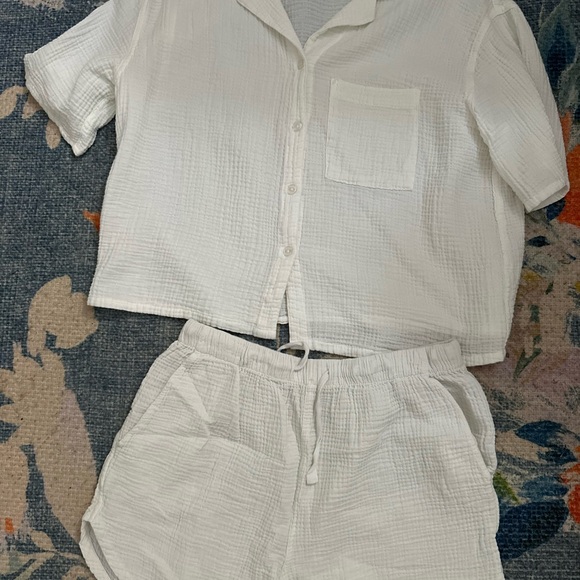 Target White Set - Picture 4 of 6